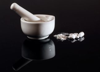 Make Your Own Toner for Acne-Prone Skin