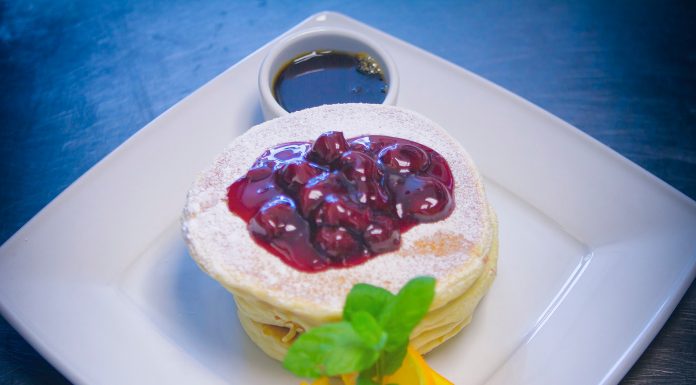 Easy Homemade Blueberry Sauce